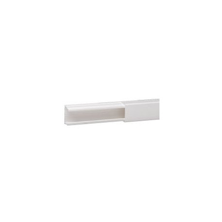 DLP moulure 32x20 2,1m blanc