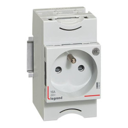 Prise modul.2P+T + témoin