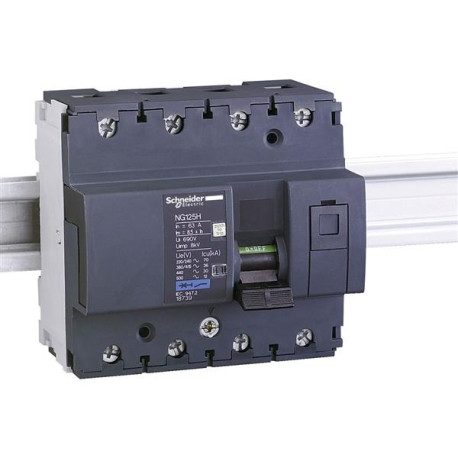 Disjoncteur 4P 32A 36kA C