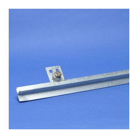 Piquet 50x50x3mm 1,5m + boulon