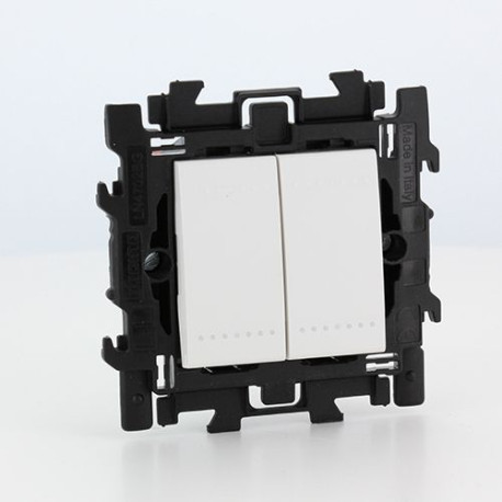 LL complet doublepoussoir 10A 250V blanc