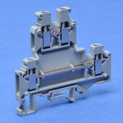 BJ à deux étages UKKB  3