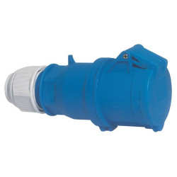 Fiche femelle 32a 3p 230v