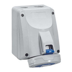 Socle saill. 230V - 32A - 3P+T