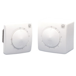 Régulateur électronique apparant - 2,5A